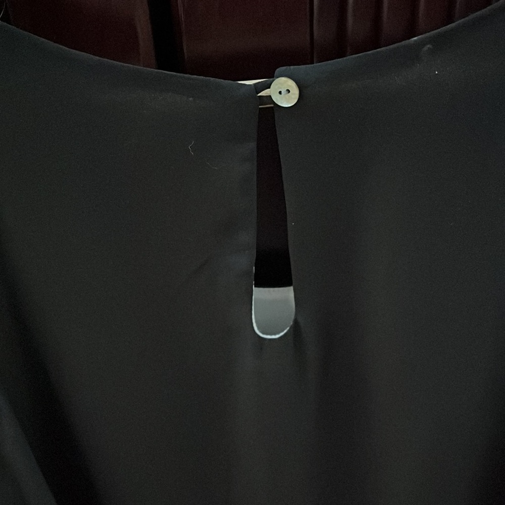 Max Studio Top - Picture 3 of 5